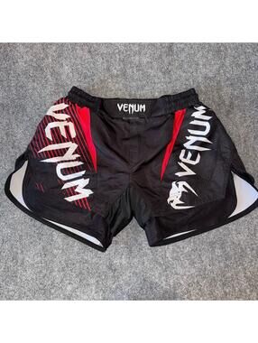 NWT Venum Red MMA Fight Shorts Mens MD Rare